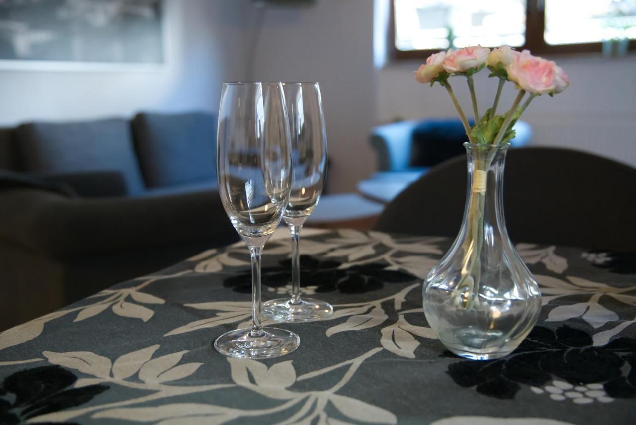 Kuschel Apartment คอนซ์ ภายนอก รูปภาพ